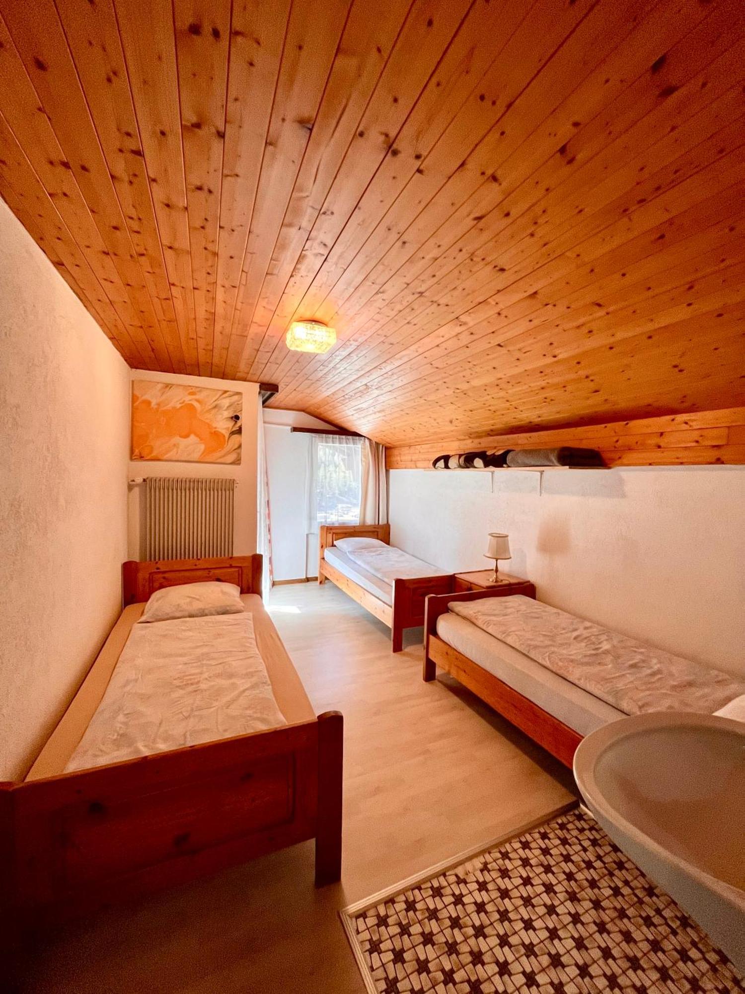 Holiday House Laerchenheim Saas-Balen Exterior photo